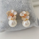 Flower drop pearl earrings