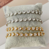 Pave heart zircon bracelet