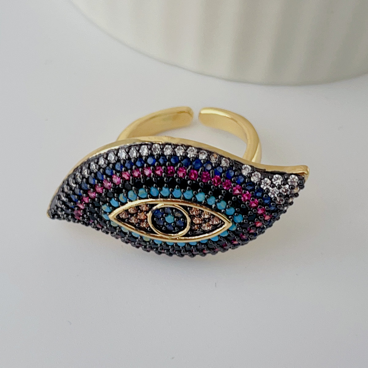 Colorful eye ring