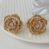 Pave flower ring