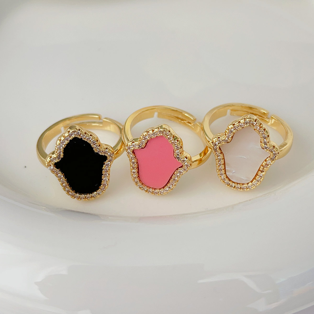 Pave enamel hand ring