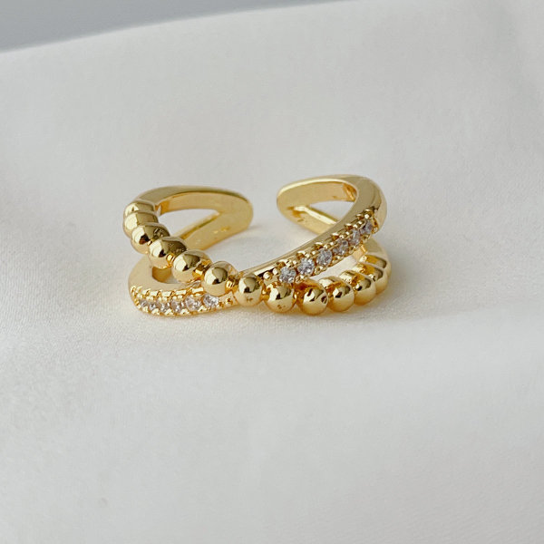 Pave cross ring