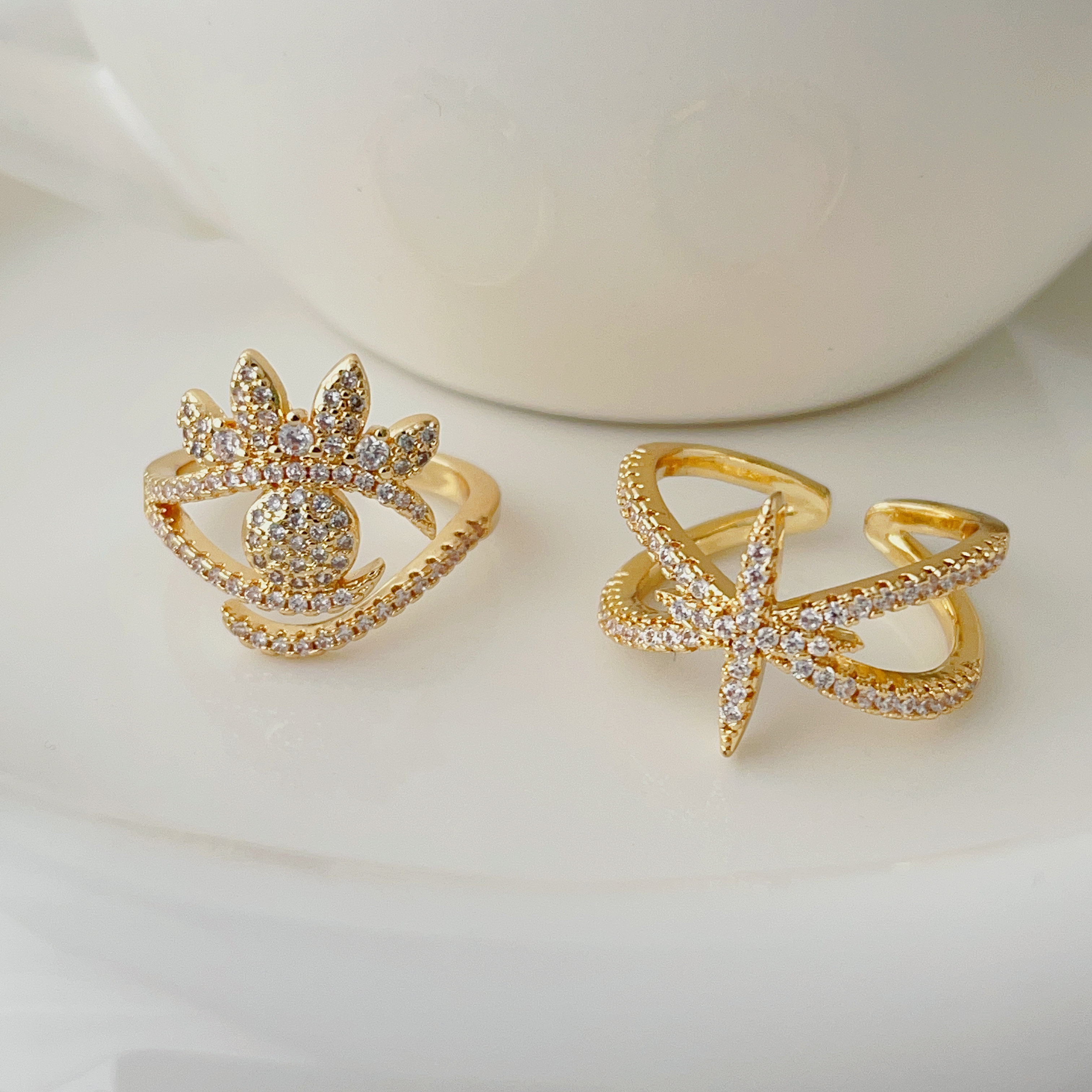 Pave eye star ring