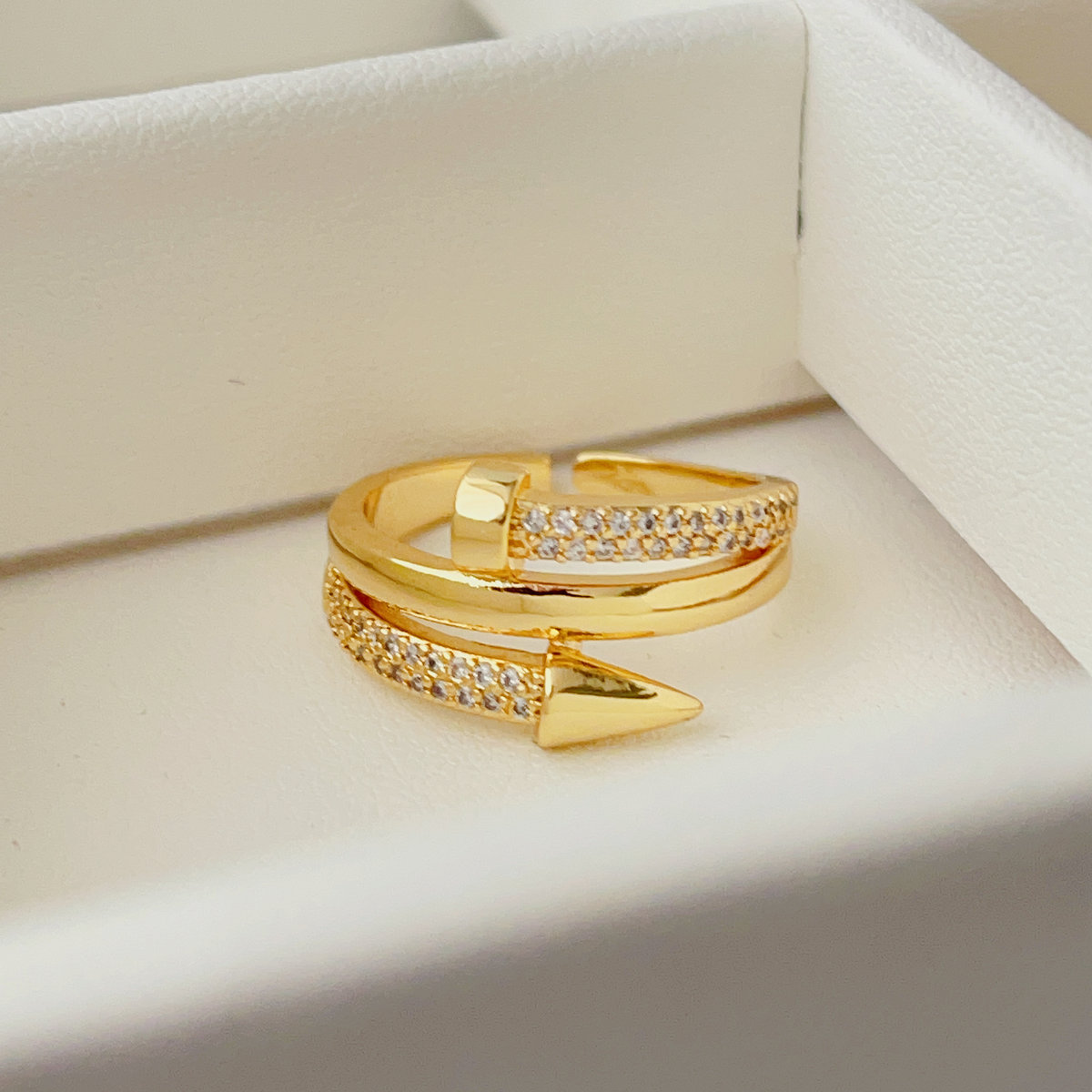 Pave nail ring