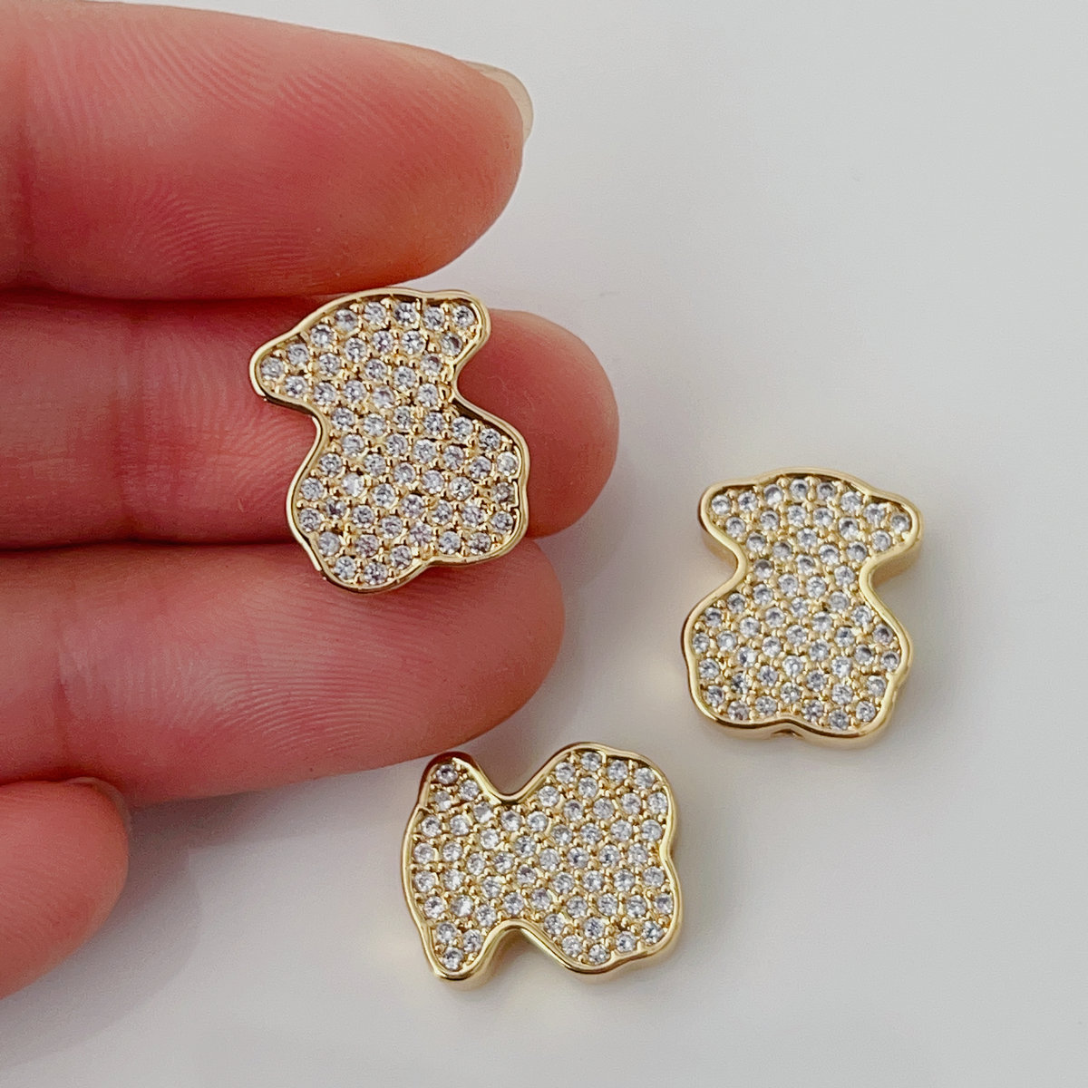 Pave bear bead