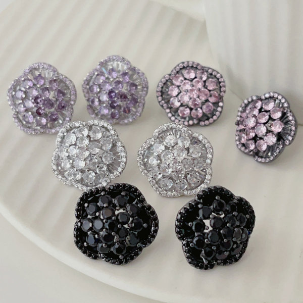 Pave floiwer earrings