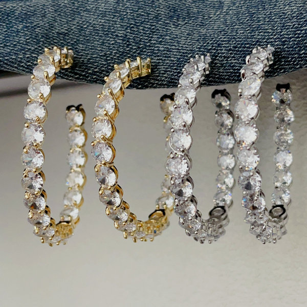 Clear zircon hoops