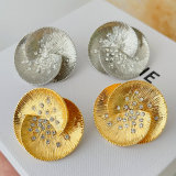 Flower earrings