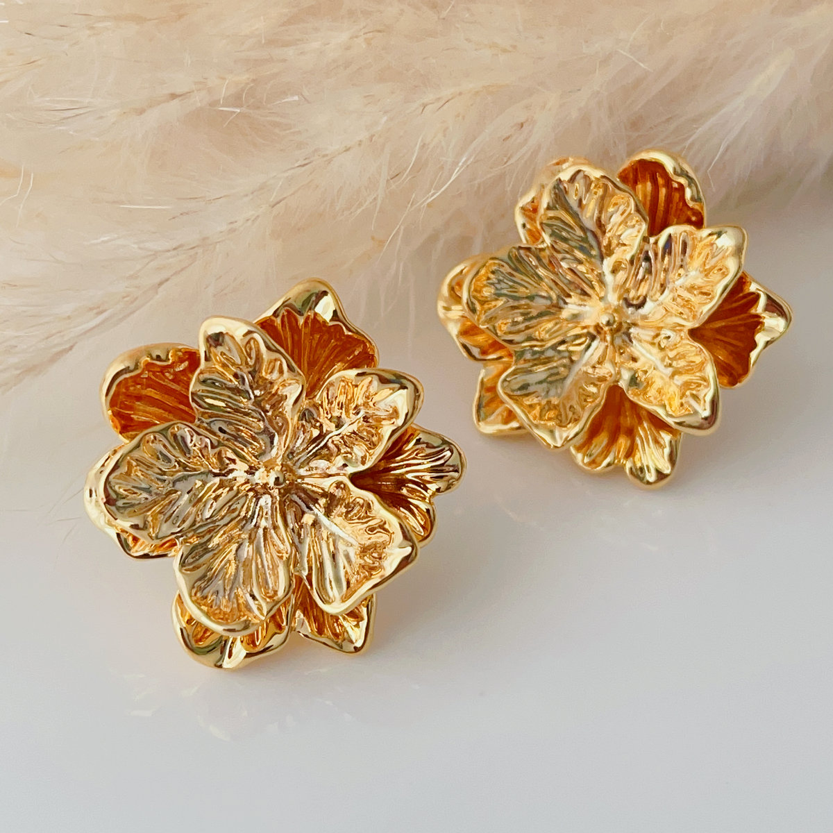 Metal flower earrings
