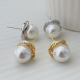 Pearl flower earrings