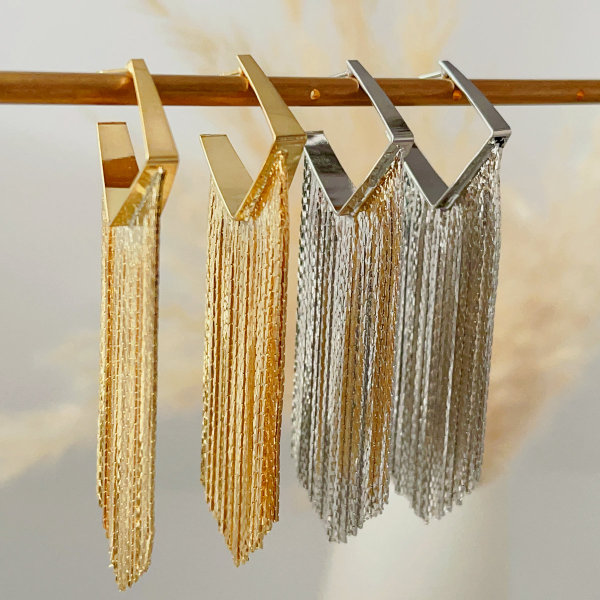 chain tassel square earrings