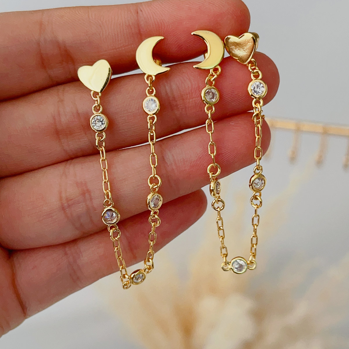 Heart moon chain earrings