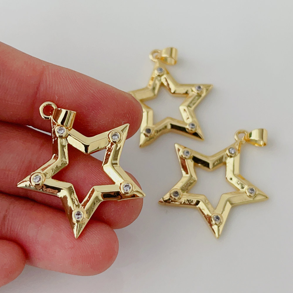 Pave star charm