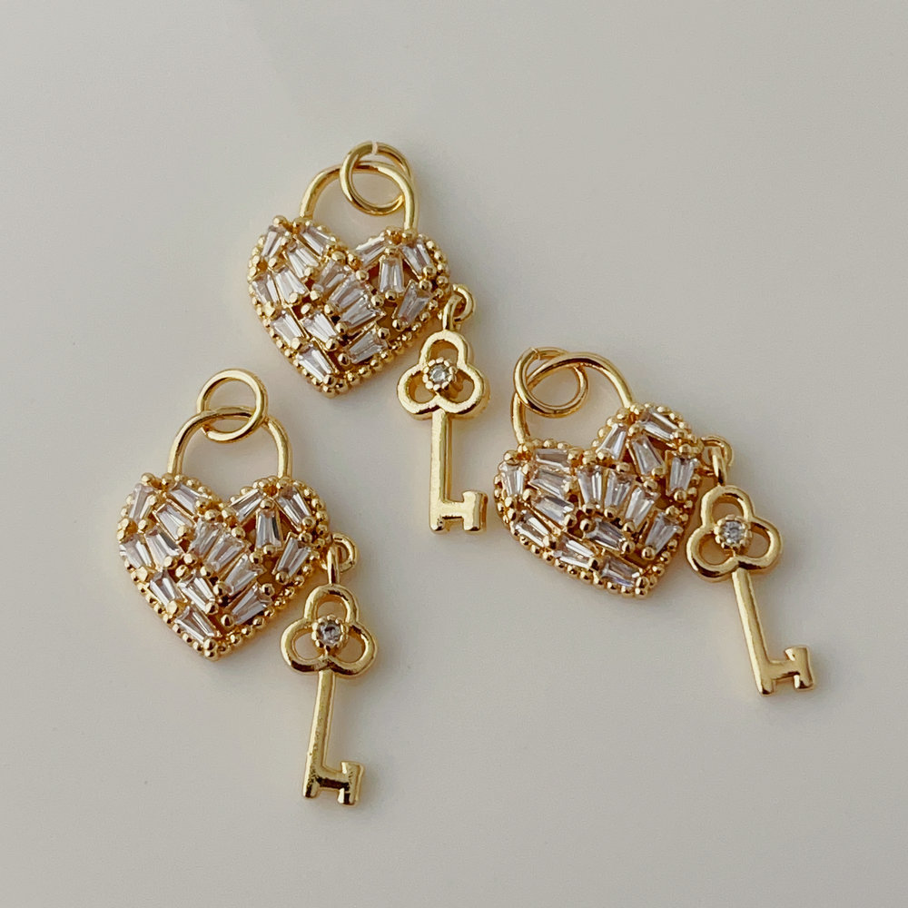 Heart key charm