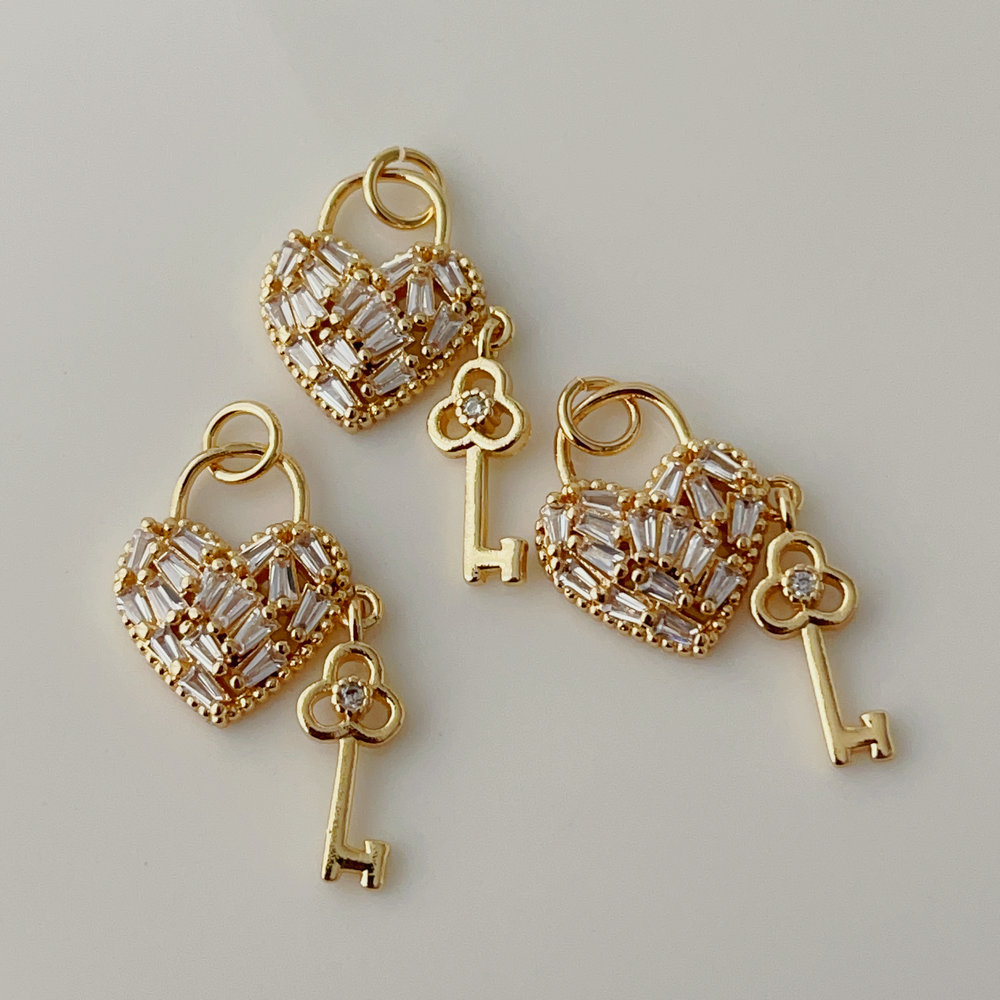 Heart key charm