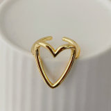 Metal heart ring