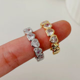 Pave heart ringg