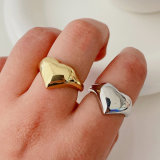 Metal heart ring