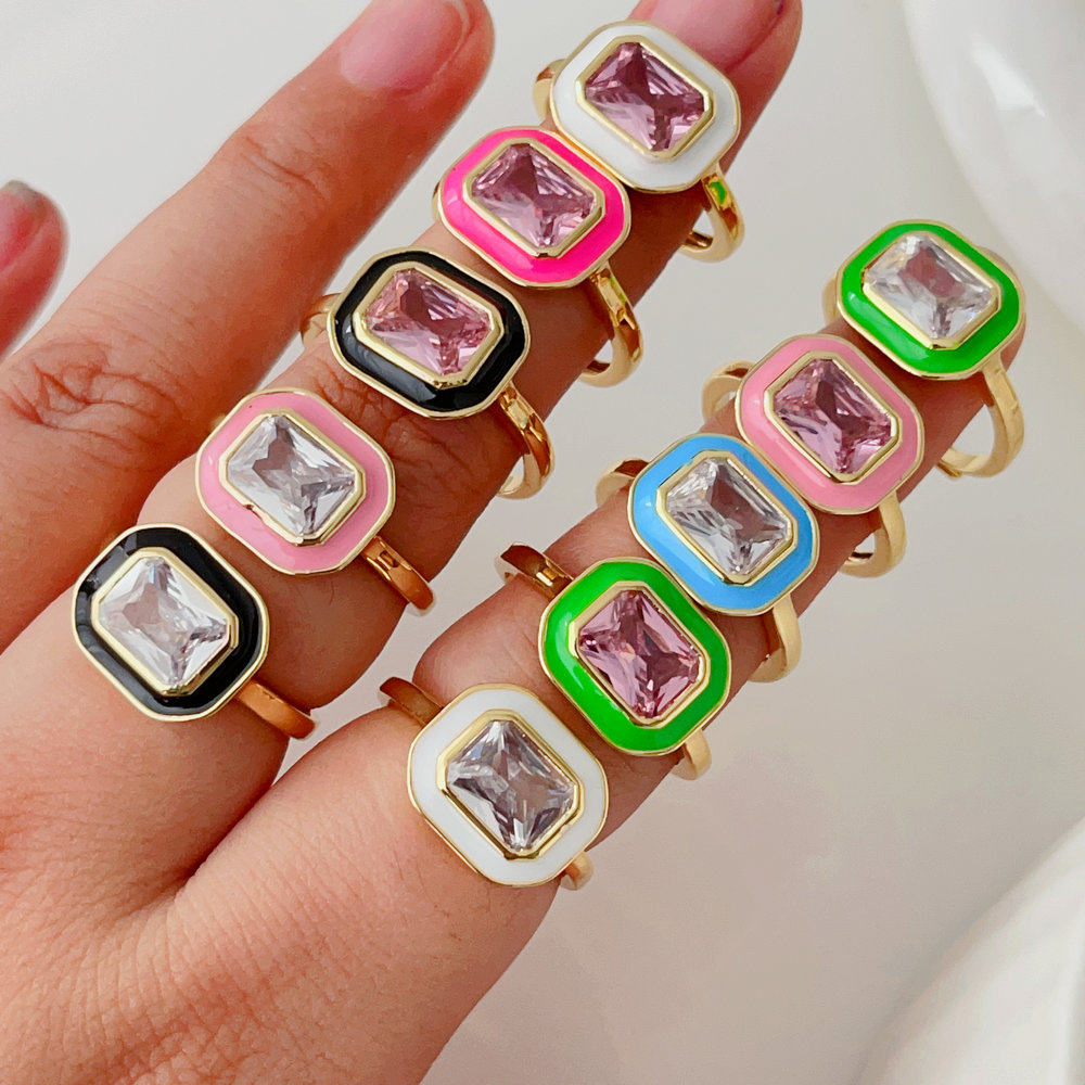 Enamel square ring
