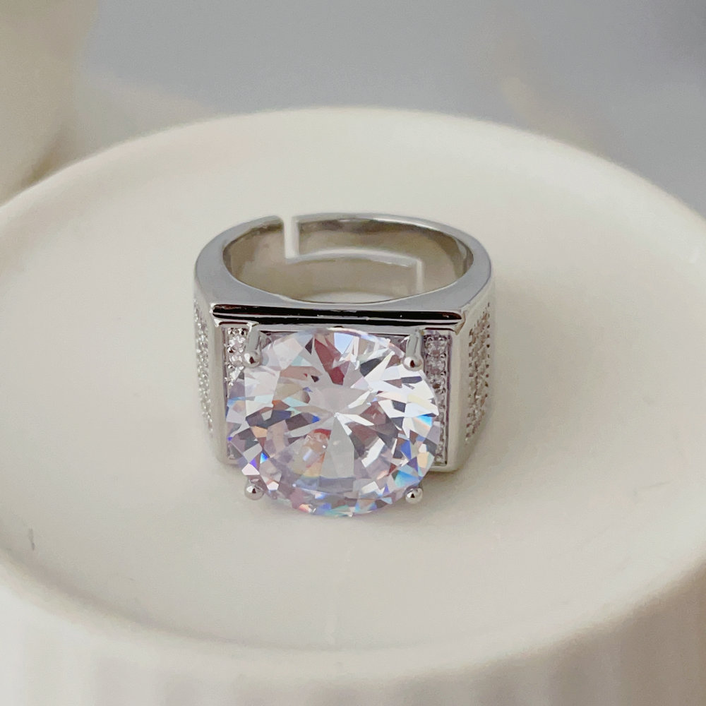 Clear square ring