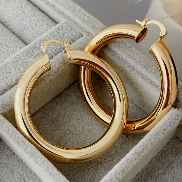 Chunky metal hoops 2inch