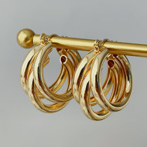 Fan chunky earrings
