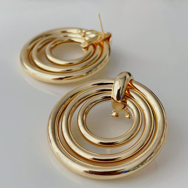 Circle earings