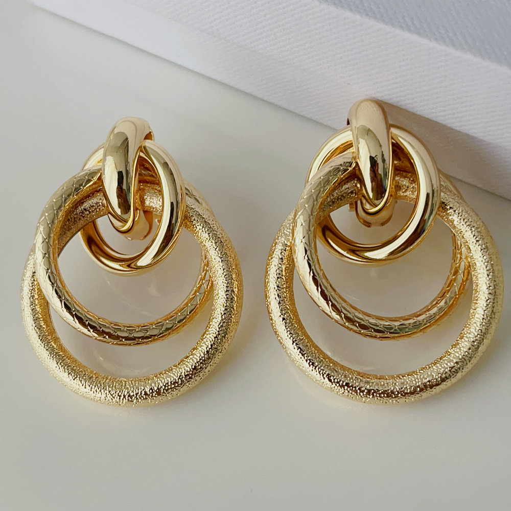 Chunky metal earrings