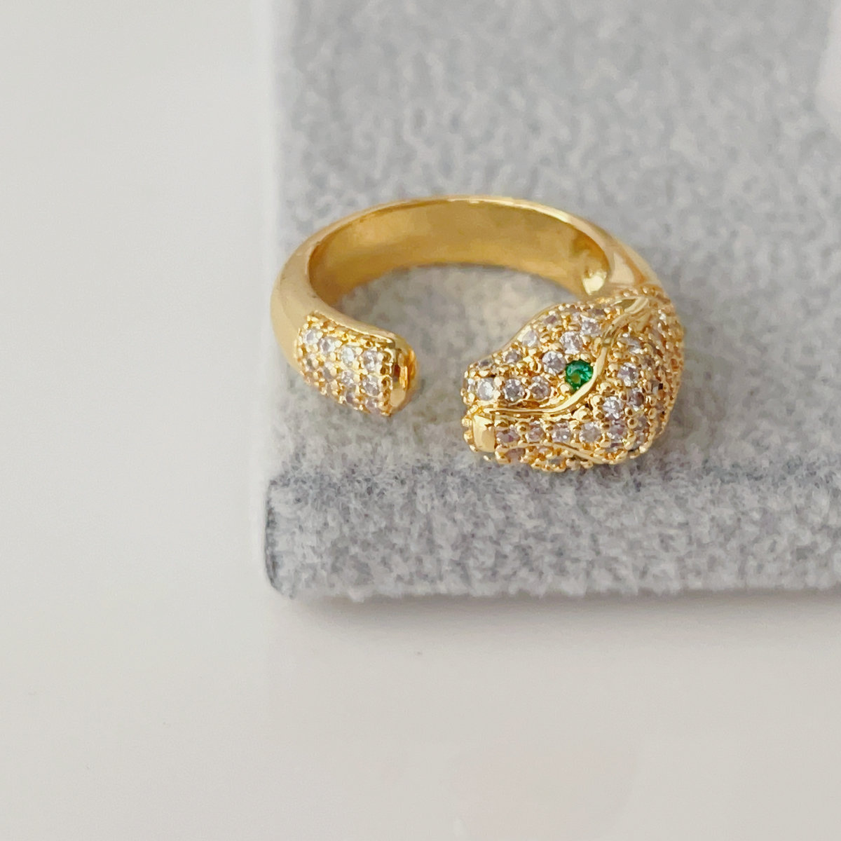 Pave lion ring
