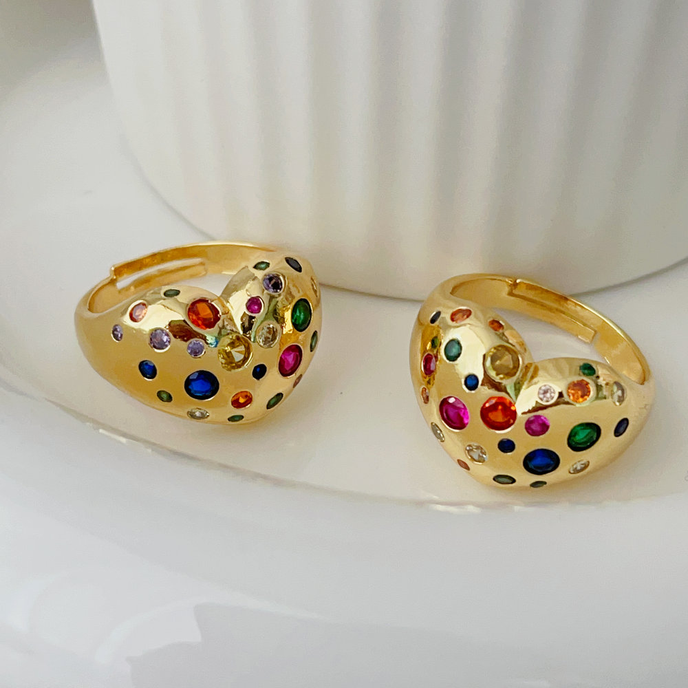 Pave colorful heart ring