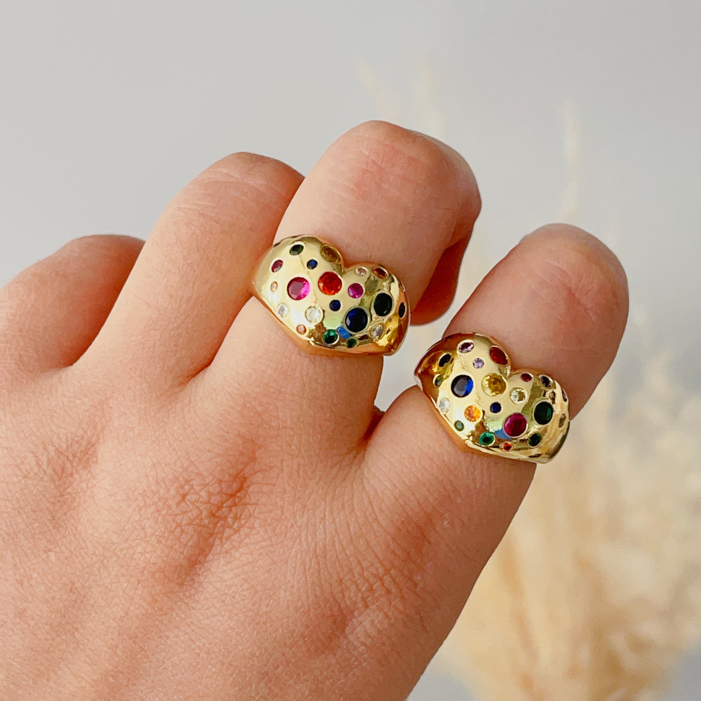 Pave colorful heart ring