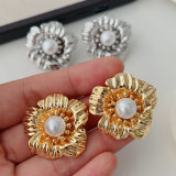 Metal flower earrings