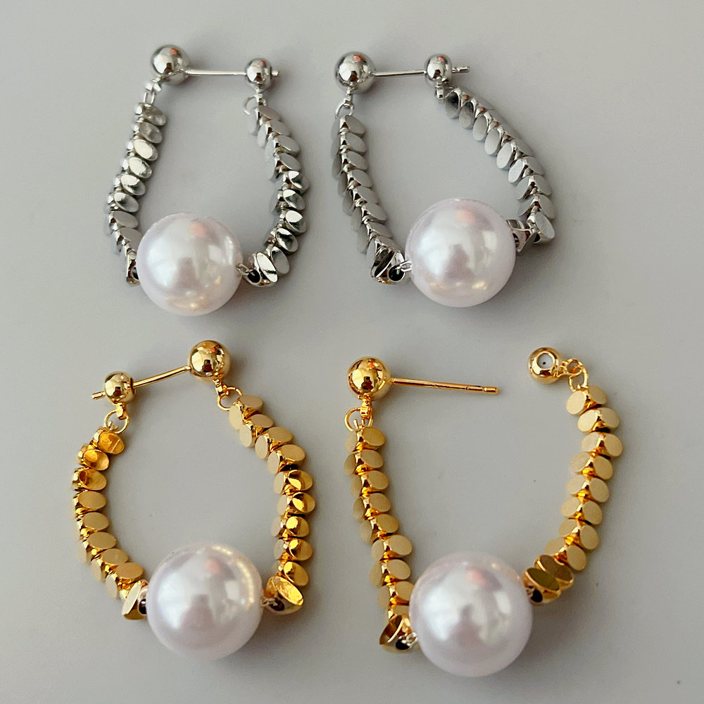 Beaded chain tassel earrings