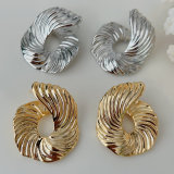 Metal s shape earrings