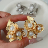 Metal flower earrings