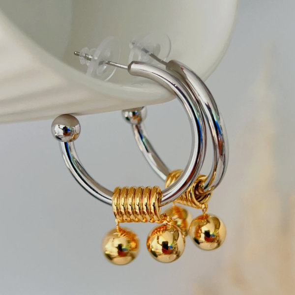 Metal fashoin hoop