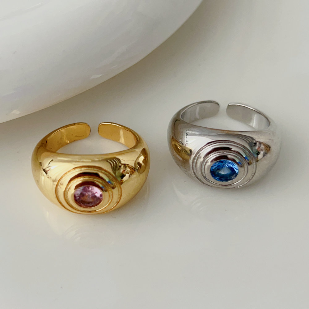 metal chunky ring