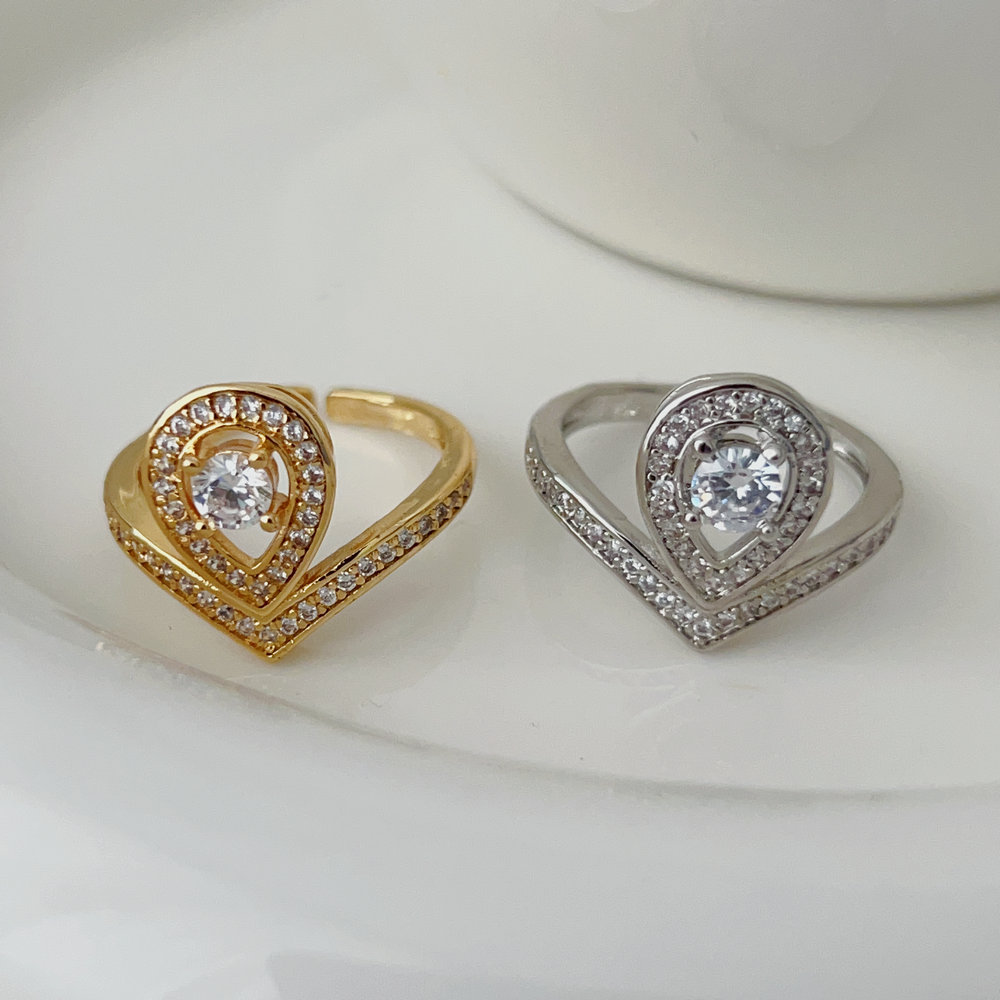 pave crown ring