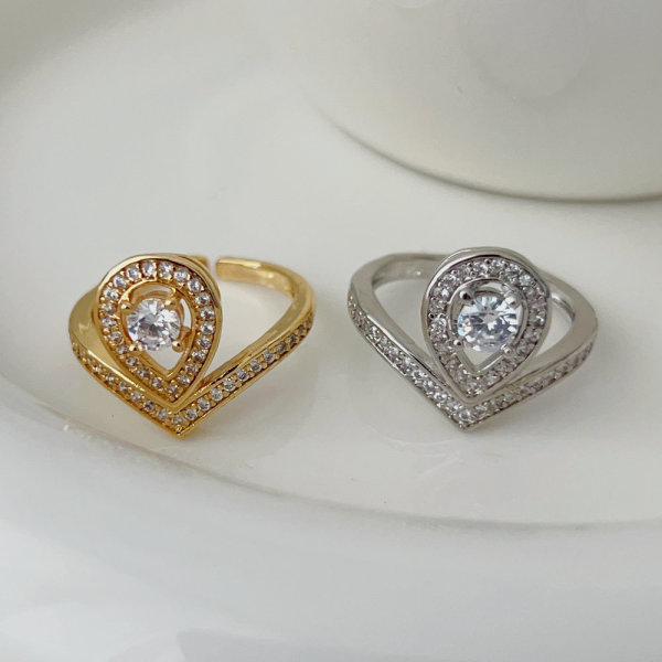 pave crown ring