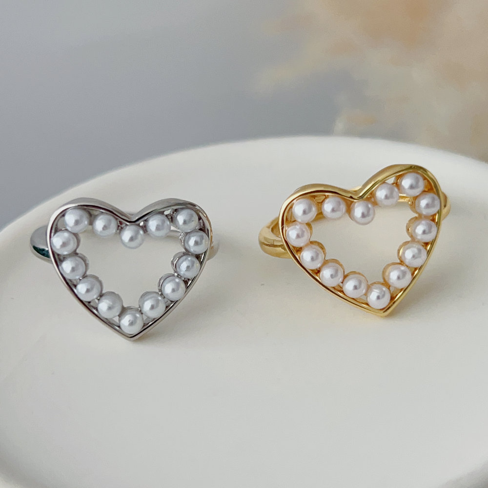 pearl heart ring