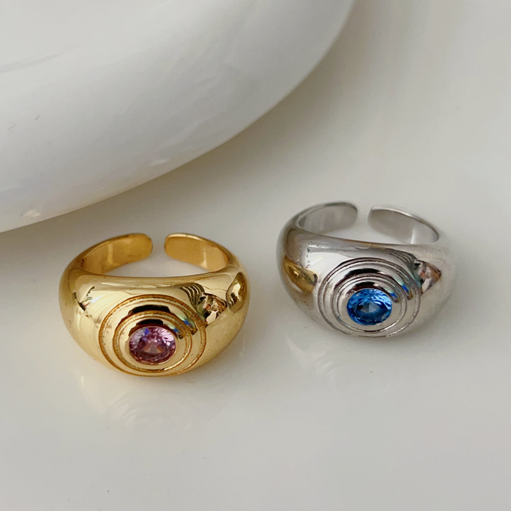 metal chunky ring