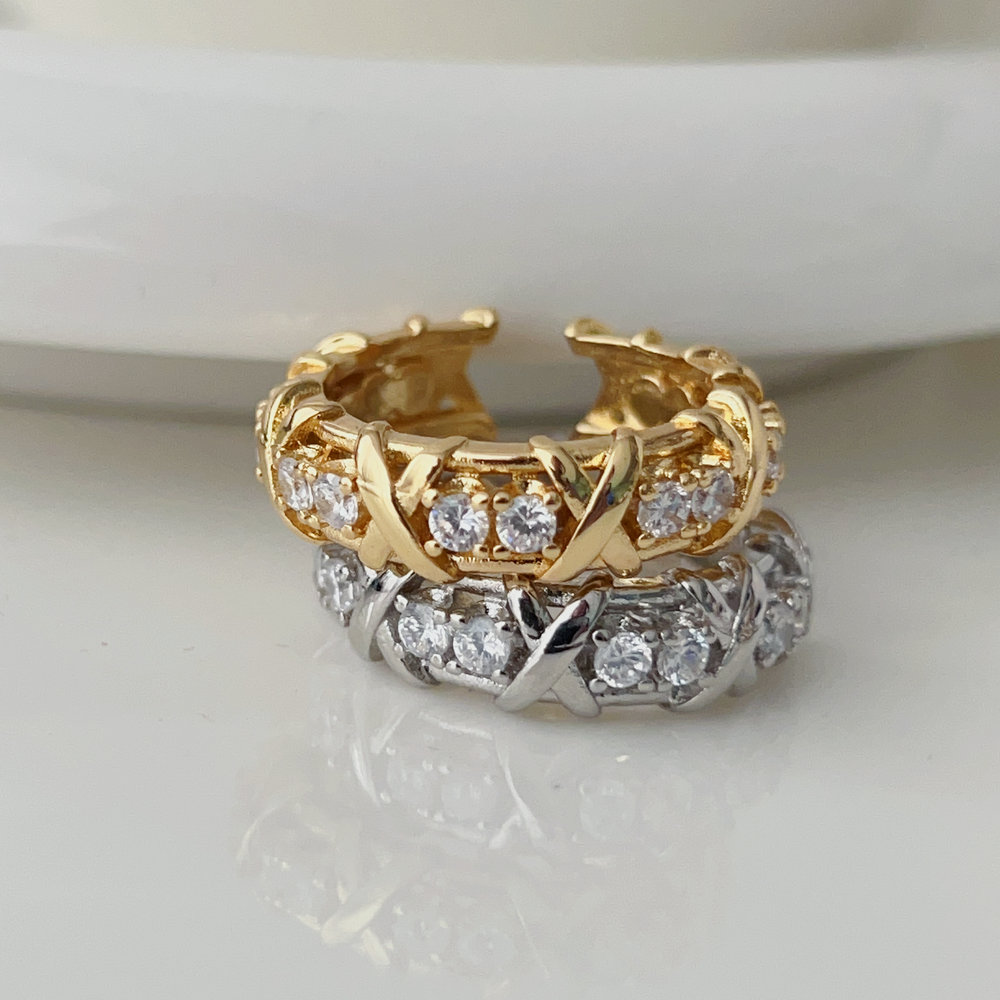 pave cross ring