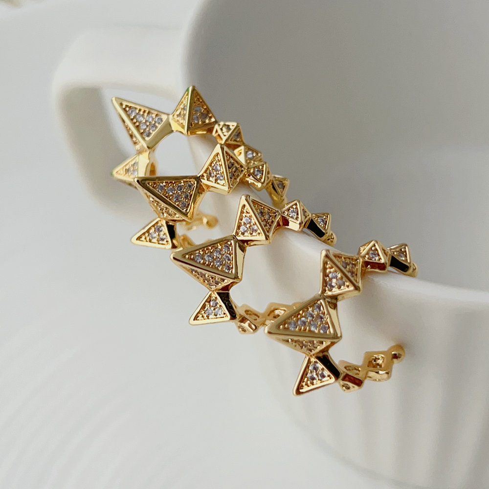 Pave arrow ear cuff ( pair )