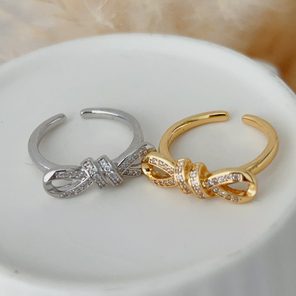 Pave bow ring