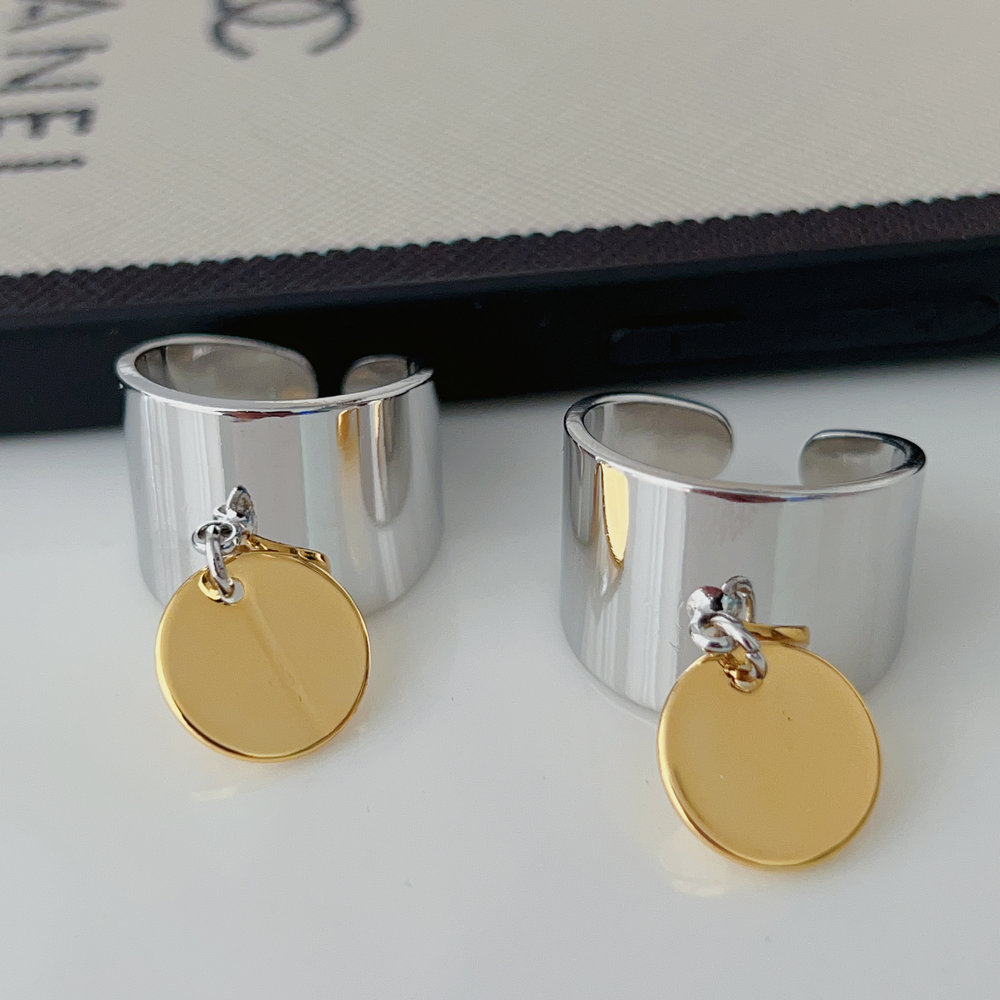 Metal gold plated ring