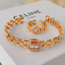 Pave chain cuff