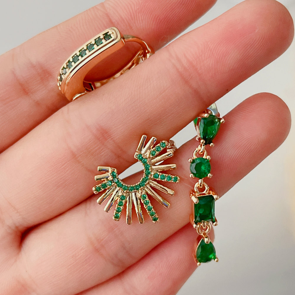 Pave green zircon set earrings