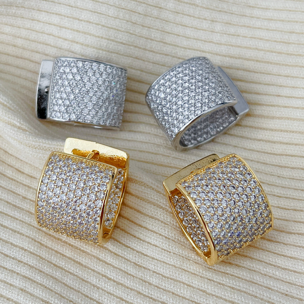 Pave zircon chunky hoop