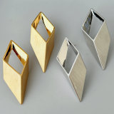 Metal arrow earrings