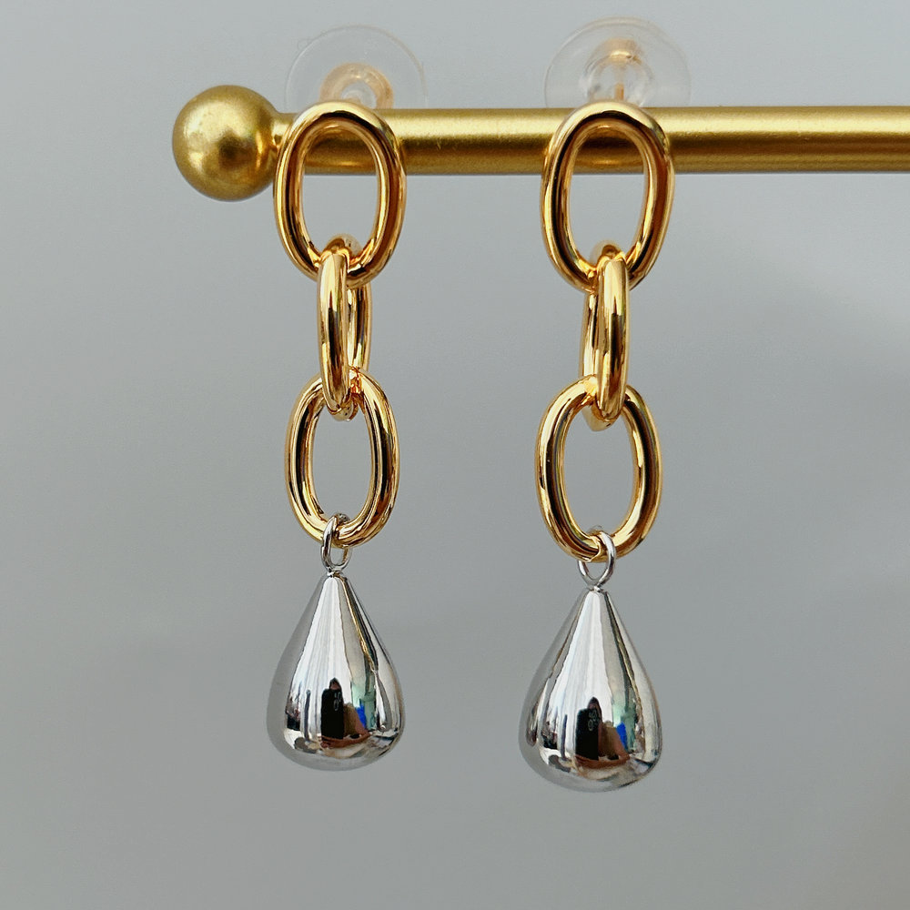 Silver water drop chain earrings